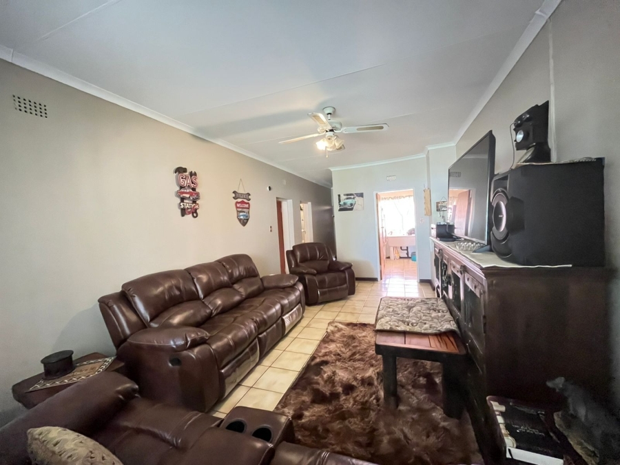 4 Bedroom Property for Sale in Protea Park North West